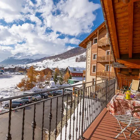 Volga Loira Senna Apartment Livigno